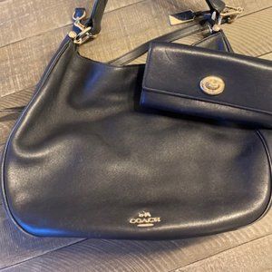 Coach Soft Tabby Hobo leather handbag with matching wallet - Navy